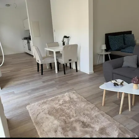 Daire Im Zentrum Von Mit Balkon