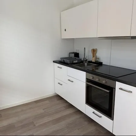 Im Zentrum Von Mit Balkon Штайнхаген